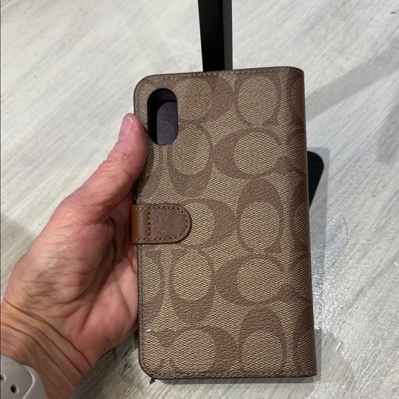 Coach Tan and Brown Signature I Phone Case - Picture 2 of 4